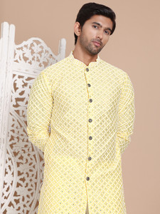 जॉम्पर्स पुरुषों के लिए एम्बेलिश्ड स्ट्रेट कुर्ता