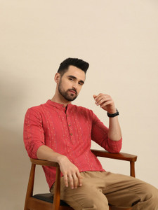 ANOUK Men Embroidered Straight Kurta