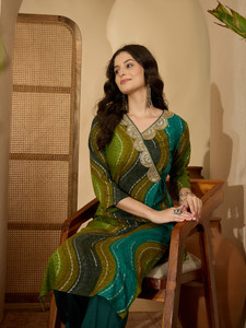 Youthnic Women Embellished Straight Kurta