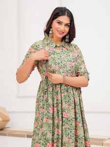 UR7 Women Printed Anarkali Kurta