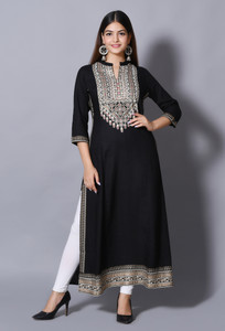 शिप्रक्षी महिलाओं के लिए प्रिंटेड एसेमिट्रिक कुर्ता