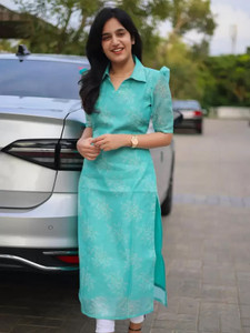 Royal Export Women Printed Straight Kurta