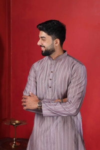 Koshin Men Striped Straight Kurta