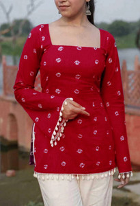 anushansa Women Printed Straight Kurta