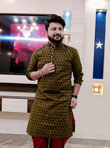 Sydney Heights Men Self Design Straight Kurta
