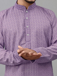 ALMORA Men Embroidered A-line Kurta