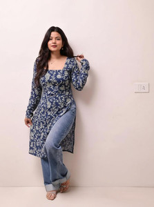 CLANGER Women Printed Straight Kurta