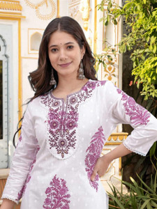 Wawlooks Women Printed Straight Kurta