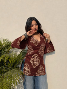 Gosriki Women Printed Straight Kurta