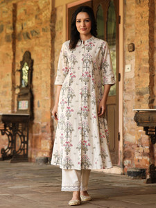 Amira's Women Floral Print A-line Kurta