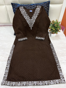 Mahi textile Women Embroidered Straight Kurta