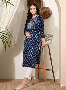 RR SA KURTIS Women Printed Straight Kurta