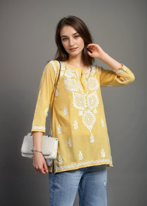 Estela Women Chikan Embroidery Straight Kurta