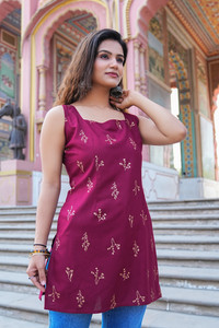 VIHARINI Women Printed Tunic Kurta