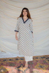 JAIPUR FASHION Women Printed A-line Kurta