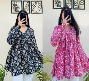 VANKAR Women Floral Print Flared Kurta