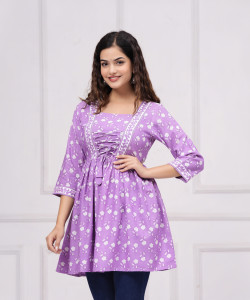 INDIANIC Women Floral Print A-line Kurta