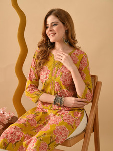 PHYSIL Women Printed Straight Kurta