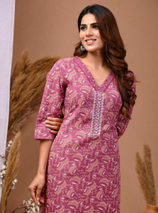 Rimeline Fashion Women Printed, Embroidered Straight Kurta