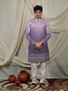 Varbandhan Men Embroidered Straight Kurta