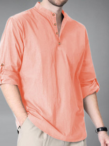 Vashuqi Men Solid Straight Kurta