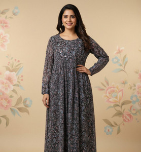 BEE STUDIO COLLECTIONS Women Printed, Kalamkari, Floral Print, Embellished Anarkali Kurta