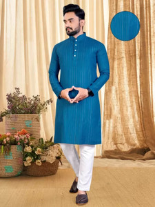 TULSSIKAA Men Solid Straight Kurta