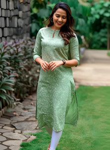 Nandita Women Printed Straight Kurta
