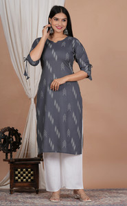 Glowworld Women Self Design Straight Kurta