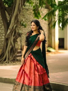 fabguru Solid, Self Design Semi Stitched Lehenga Choli