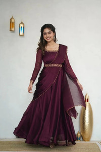 MAABHAVANI CREATION Solid Semi Stitched Lehenga Choli