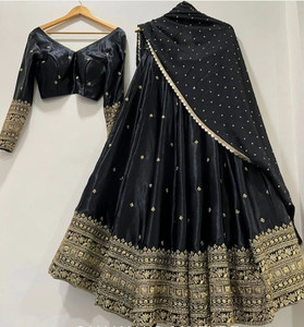 Bonanzafashion Embroidered, Embellished, Floral Print Semi Stitched Lehenga Choli