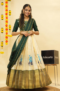 Fabcartz Self Design Semi Stitched Lehenga Choli