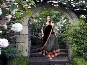 tathastufab Embellished Semi Stitched Lehenga Choli