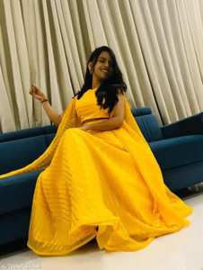 QUEDDY'S Self Design Semi Stitched Lehenga & Crop Top