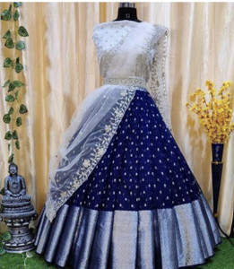 SHREEENATHJICREATION Embroidered, Embellished Semi Stitched Lehenga Choli