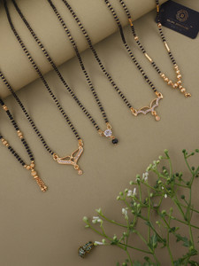 brado jewellery Pack of 5 Gold Plated for Women Alloy Mangalsutra