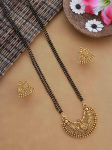 CLONEO Beautiful and Unique Trending Design Pendant with 24 Inch Long Chain Gold Plated Alloy Mangalsutra