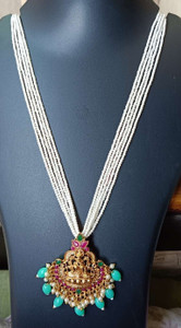 AVIKA COLLECTIONS N.A Gold-plated Plated Brass Necklace Set