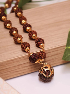 DIVINE HINDU Om 5 Mukhi Rudraksha Pendant Necklace | For Men & Women | Spiritual Jewelry Gold-plated Plated Brass Necklace