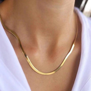 Gift Nest Elegant Gold Snake Chain for Girls and Women – Stylish & Timeless Jewelry Piece Gold-plated Plated Stainless Steel Chain