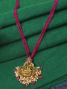 PINAAKA DARINI Long Pink BeadS Crystal 3Lines Adjustable Temple Peacock Necklace Set for WomenS Beads Gold-plated Plated Alloy Necklace