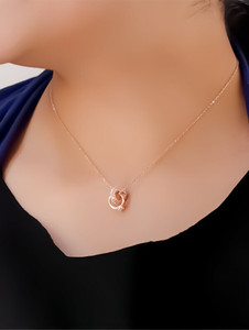 Winnifred Winnifred Heart Ring Design Pendant Daily Wear Daily Chain for Women and Girls Crystal Gold-plated Plated Brass Chain
