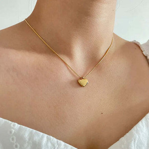 Winnifred Winnifred Anti Tarnish Stainlees Steel Gold Heart Pendent Necklace Crystal Gold-plated Plated Stainless Steel Necklace