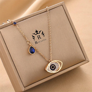 रोयात्तो Lotus Devil'S Eye Necklace Set Women Jewellery Accessories Versatile Clavicle डायमंड गोल्ड प्लेटेड प्लेटेड स्टेनलेस स्टील चोकर