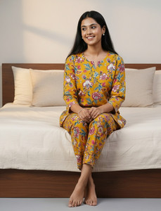 TUHINZIFAB Women Printed Multicolor Night Suit Set