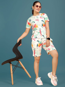 SAKARMAA Women Printed Multicolor Top & Shorts Set