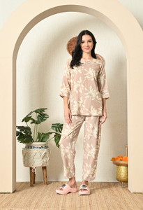 ichaa Women Printed Beige Night Suit Set
