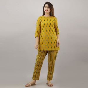 Omsharda Women Printed Yellow Top & Pyjama Set