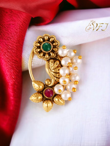 VIGHNAHARTA Pearl Gold-plated Plated Brass Nathiya